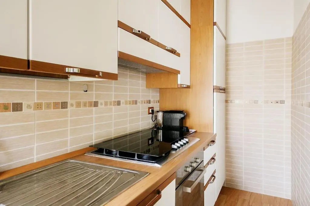 Casa Angelina Con 3 Camere Da Letto Rome