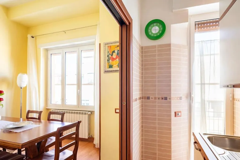 Casa Angelina Con 3 Camere Da Letto Rome Italy