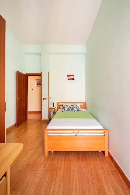 Casa Angelina Con 3 Camere Da Letto Rome Apartment