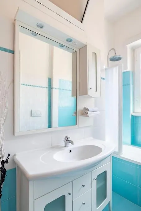 Apartment Casa Angelina Con 3 Camere Da Letto Rome Italy